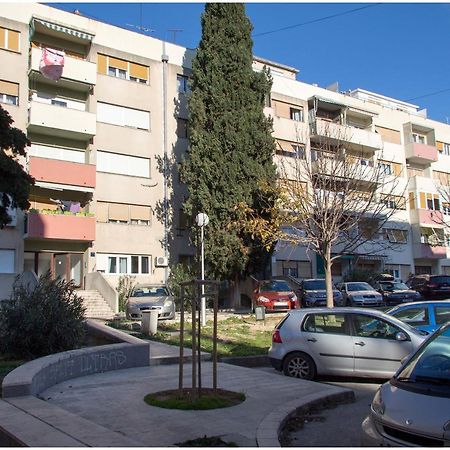 D Apartment Split Exterior photo
